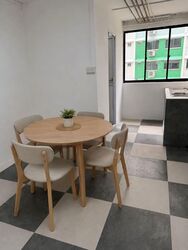Blk 823 Jurong West Street 81 (Jurong West), HDB 5 Rooms #573205521